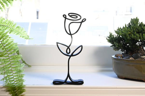 Classic Rose Sculpture, Minimalist Line Art, Rose Silhouette, Elegant Floral Home Decor, Modern Hobbies, Desk Line Art