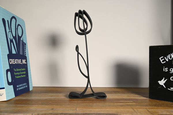 Lily Open Bud Decor, Minimalist Line Art, Lily-Inspired Sculpture, Home Decor, Modern Hobbies, Desk Line Art