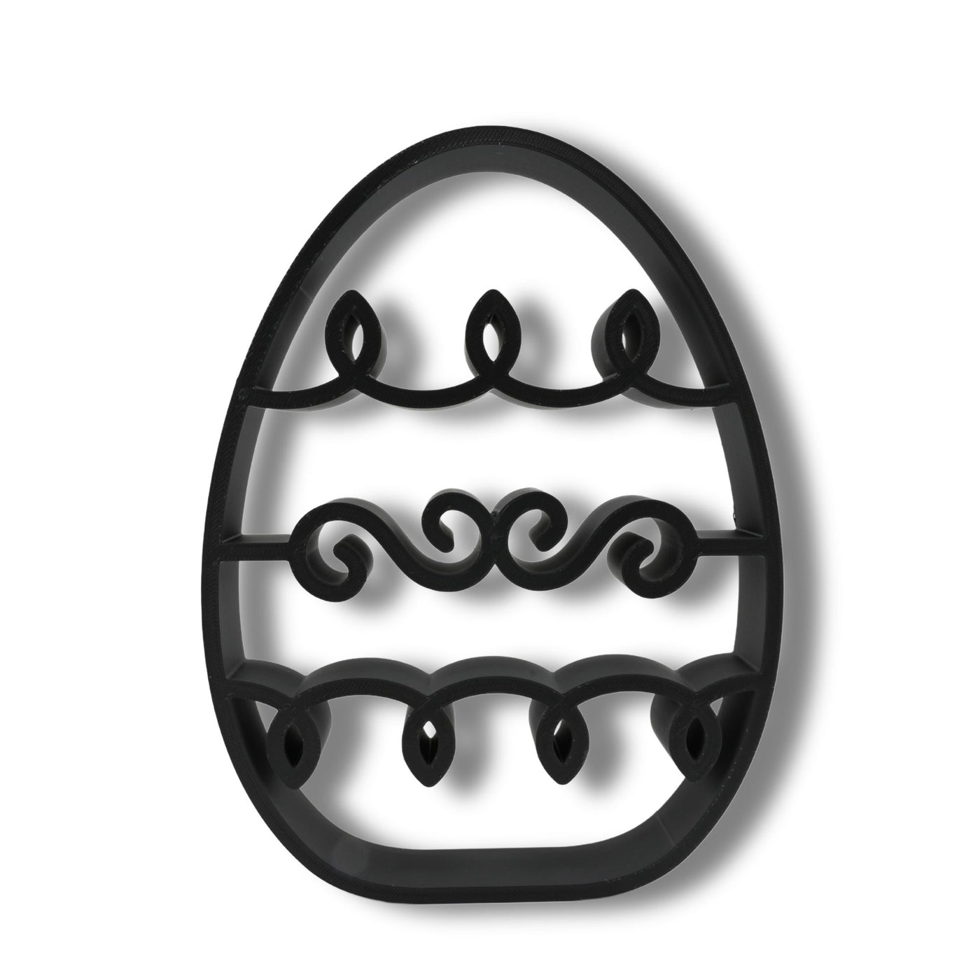 Squiggly Wave Elegant Outlines sculpture — front view