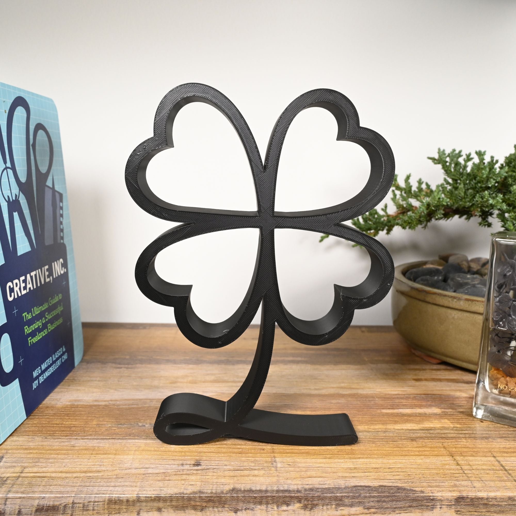 Upright Shamrock Decor, Minimalist Line Art Clover, Lucky Clover Home Decor, Modern Hobbies, Desk Line Art